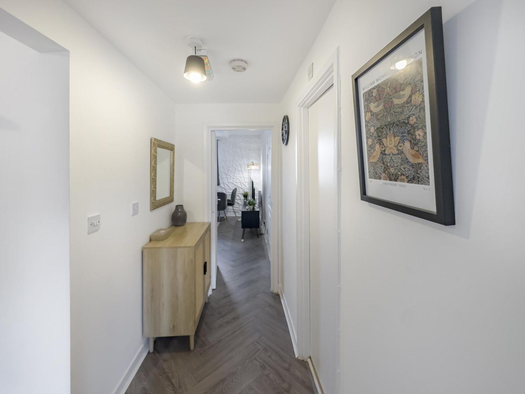 Stylish Hyde Park 3 Bedroom