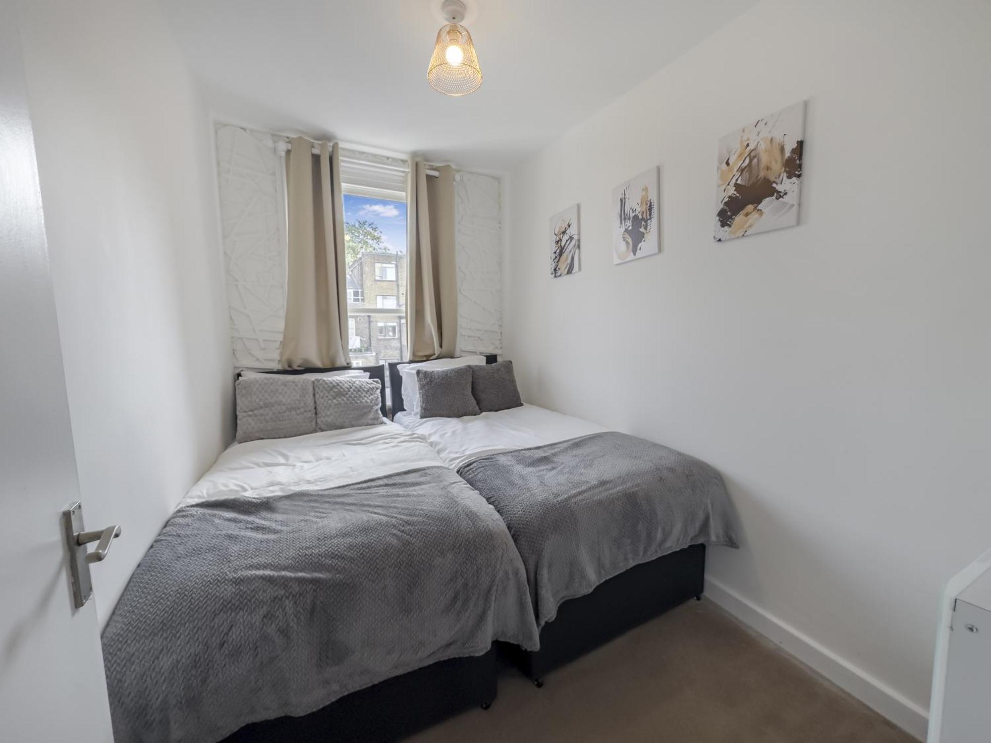 Stylish Hyde Park 3 Bedroom Apartamento Londres